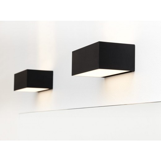 LampeiLiriserienstr2tovarianterhvidsortfraCasse-01