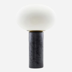 Opal bordlampe hvid/sort fra House Doctor 